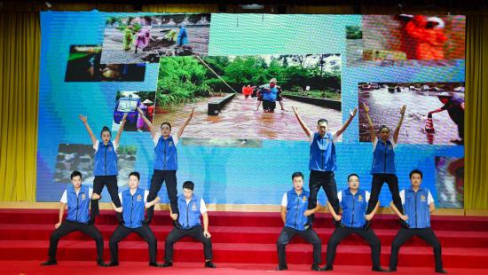 情景演绎《潼城管家》。